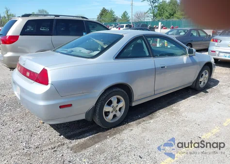 2001 Honda Accord 2.3 Ex from USA, damaged, VIN 1HGCG32581A012963